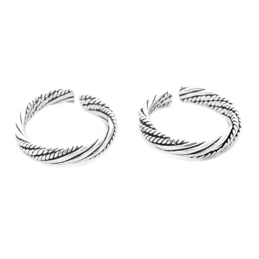 925 Sterling Silver Twisted Lining And Plain Rope Design Toe Ring For Women