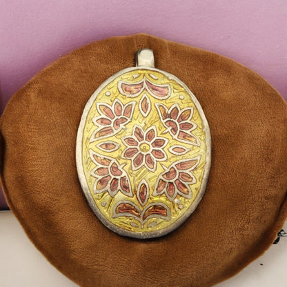 925 Sterling Silver Oval Design Enamel Pendant For Girls and Women