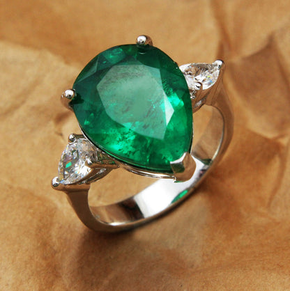 925 Sterling Silver Drop Shape Green Single Stone Ring For Girls And Women